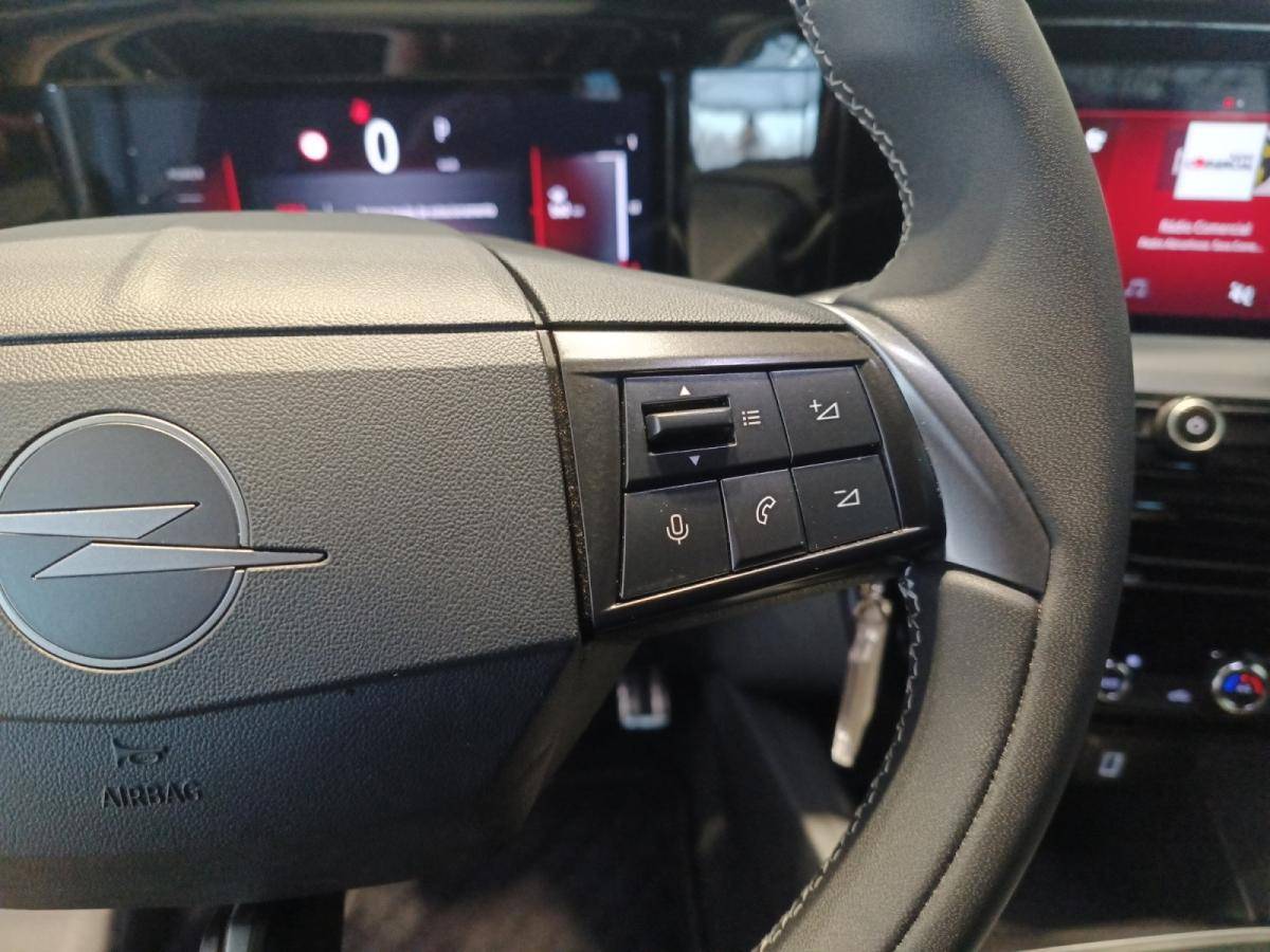 opel-mokka-2025-hibrido-a-gasolina-1199cc