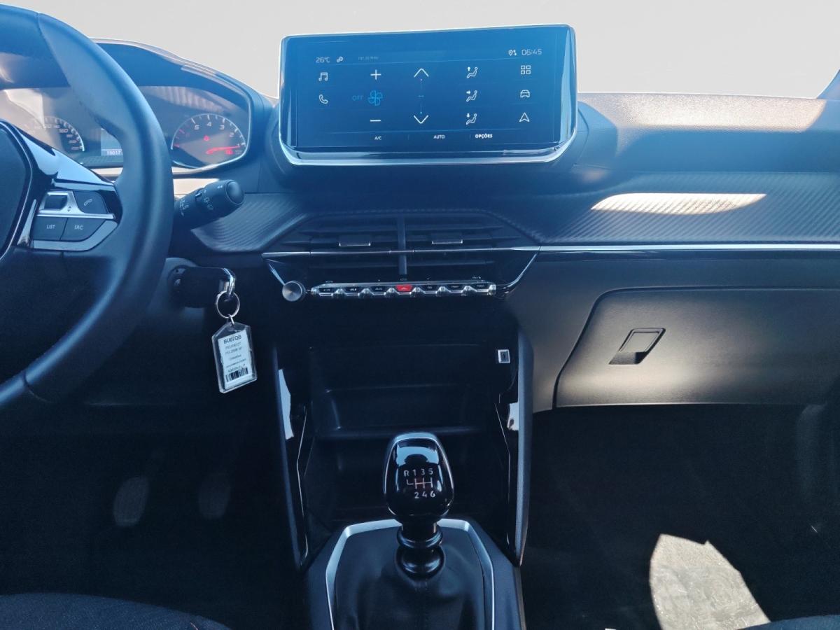 peugeot-2008-2025-gasolina-1199cc