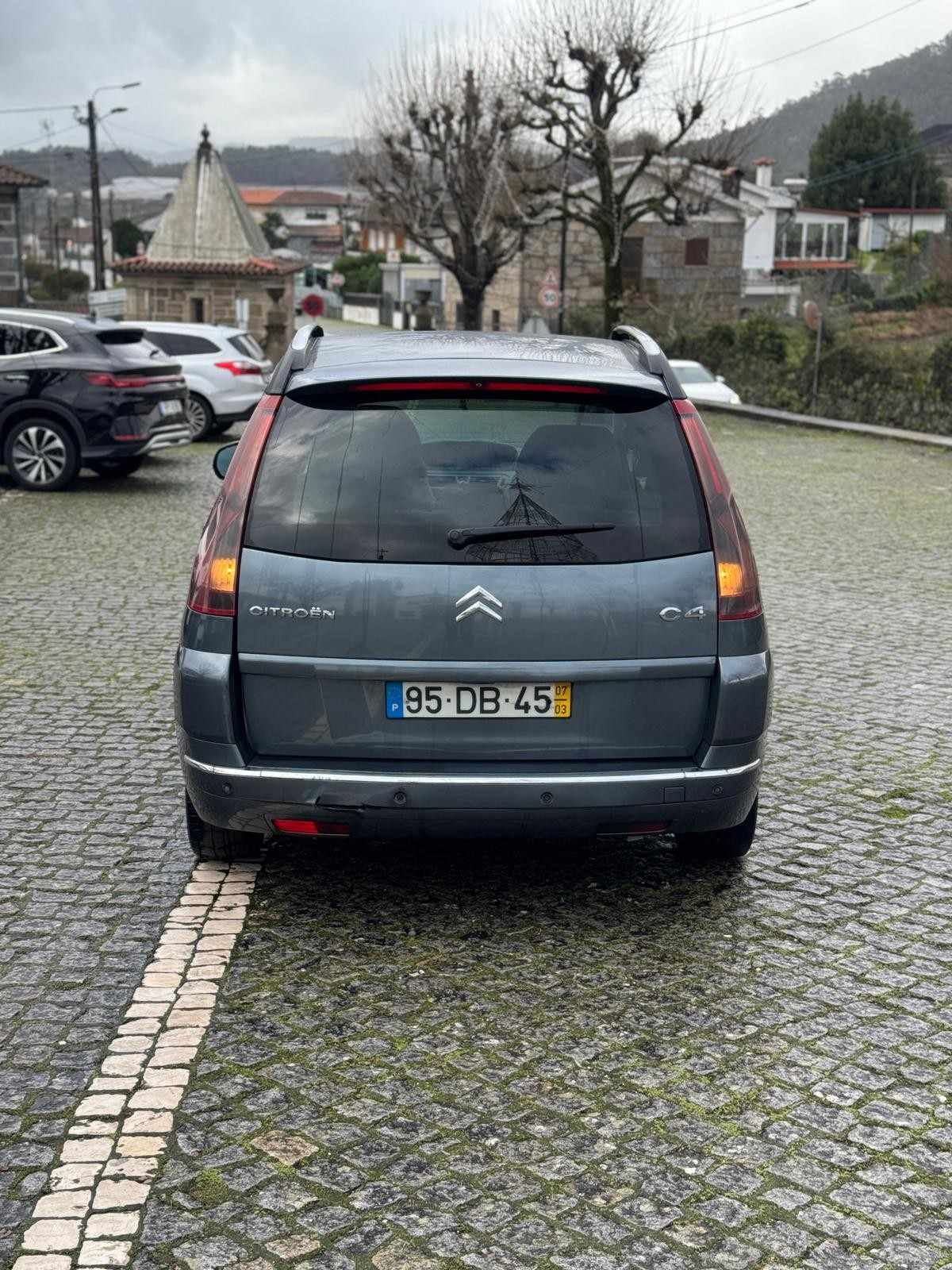 citroen-c4-picasso-2007-diesel-1560cc