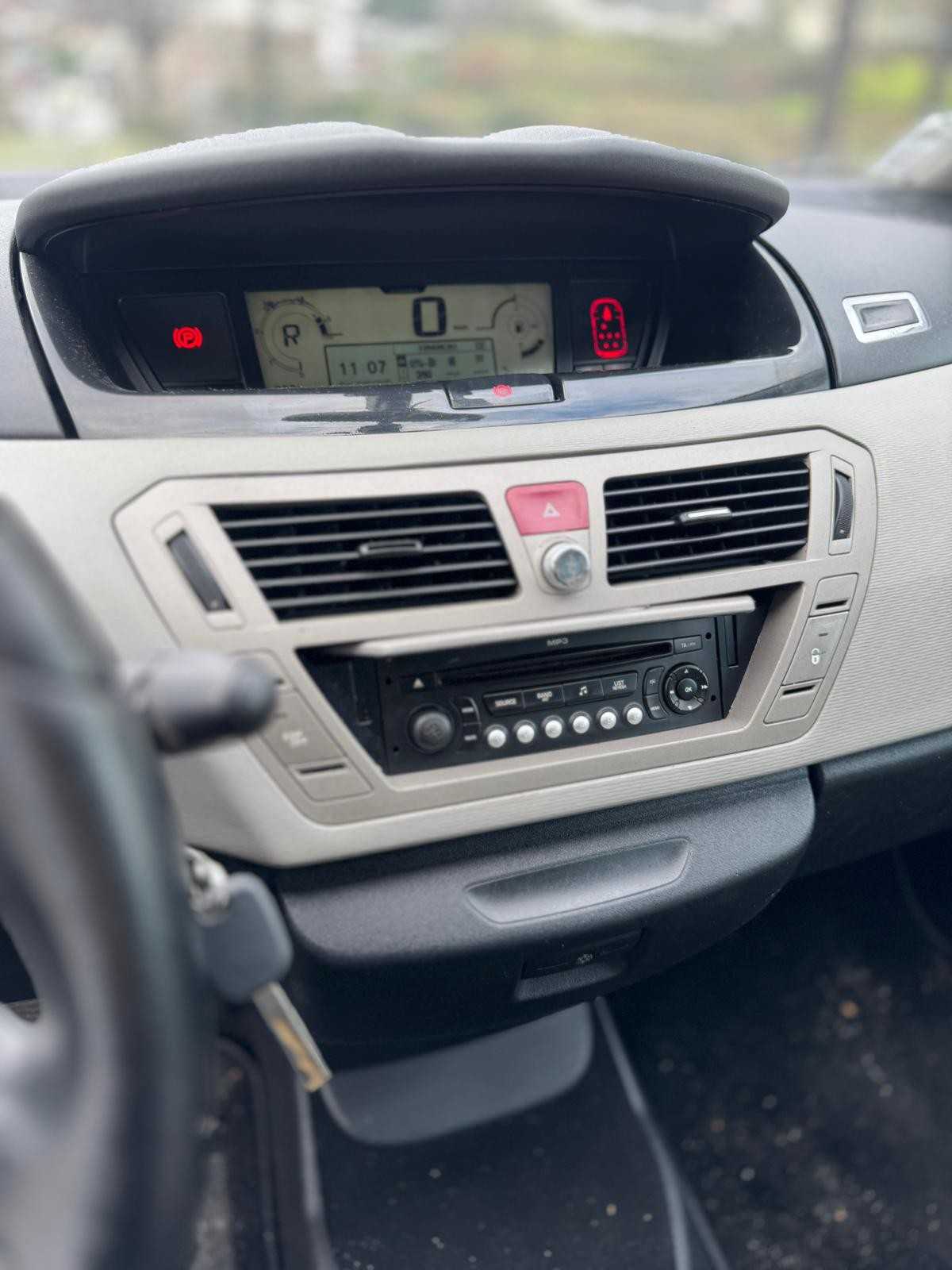 citroen-c4-picasso-2007-diesel-1560cc