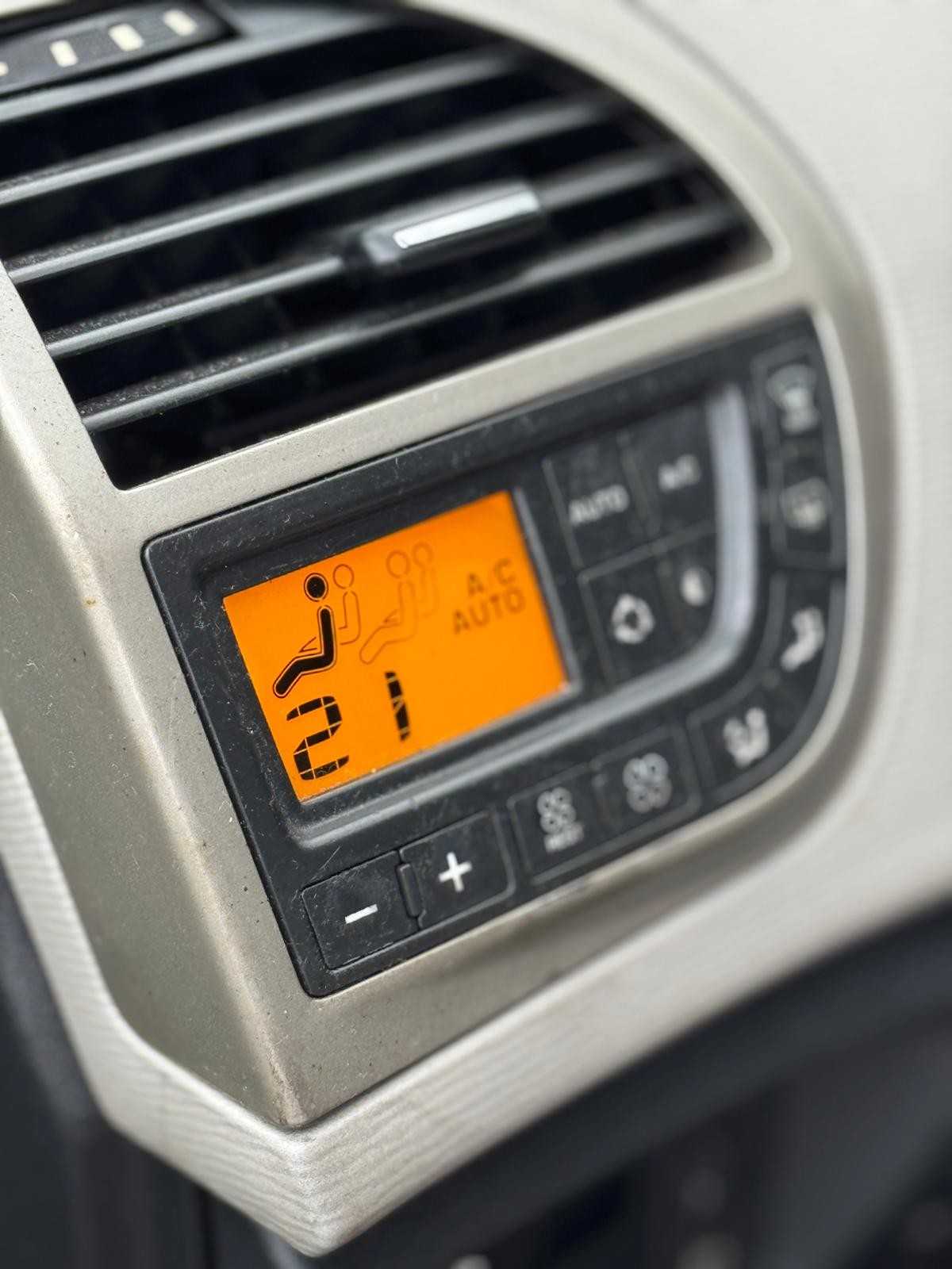 citroen-c4-picasso-2006-diesel-1560cc