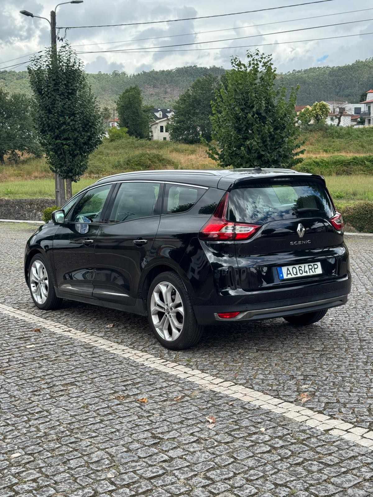 renault-scenic-2017-diesel-1461cc