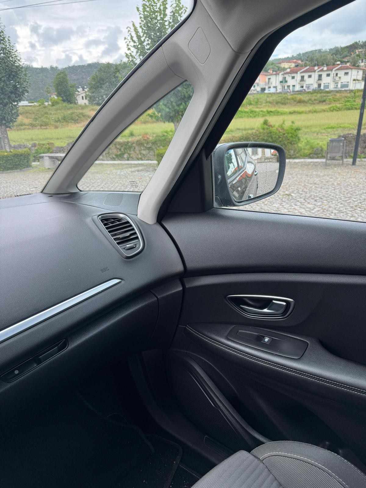 renault-scenic-2017-diesel-1461cc