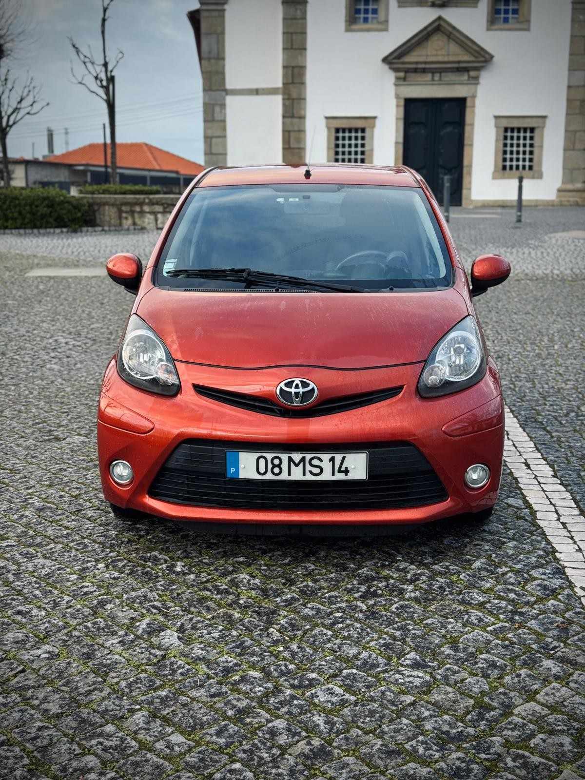 toyota-aygo-2012-gasolina-998cc