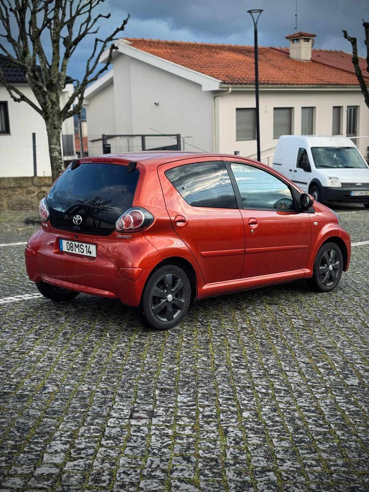 toyota-aygo-2012-gasolina-998cc