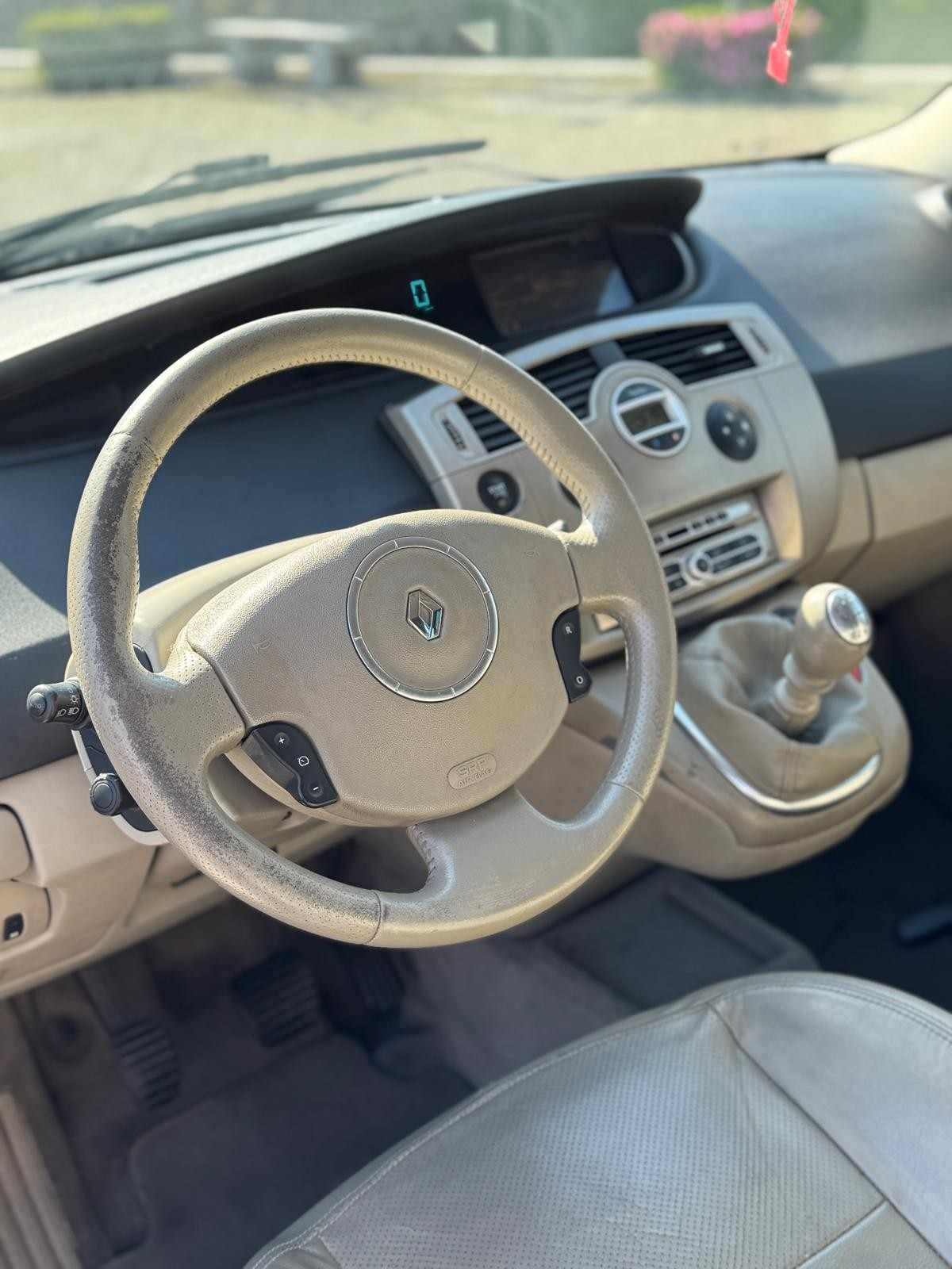 renault-scenic-2007-diesel-1461cc