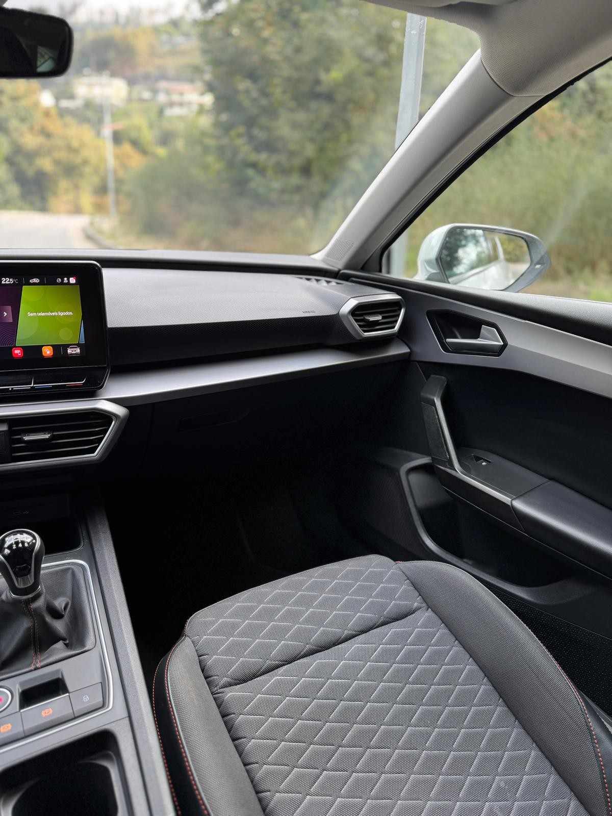 seat-leon-2021-gasolina-999cc