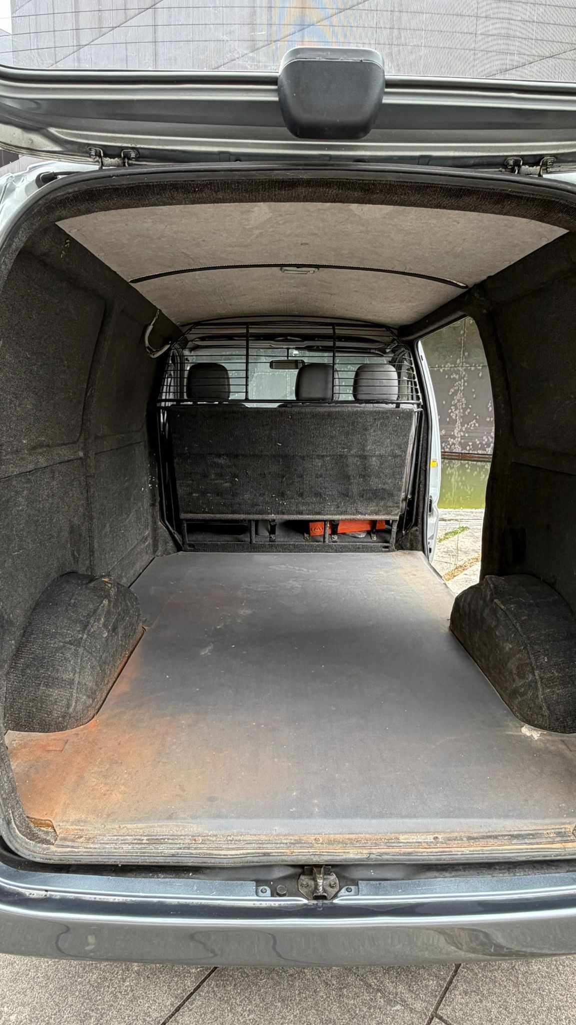 toyota-hiace-2002-diesel-2494cc