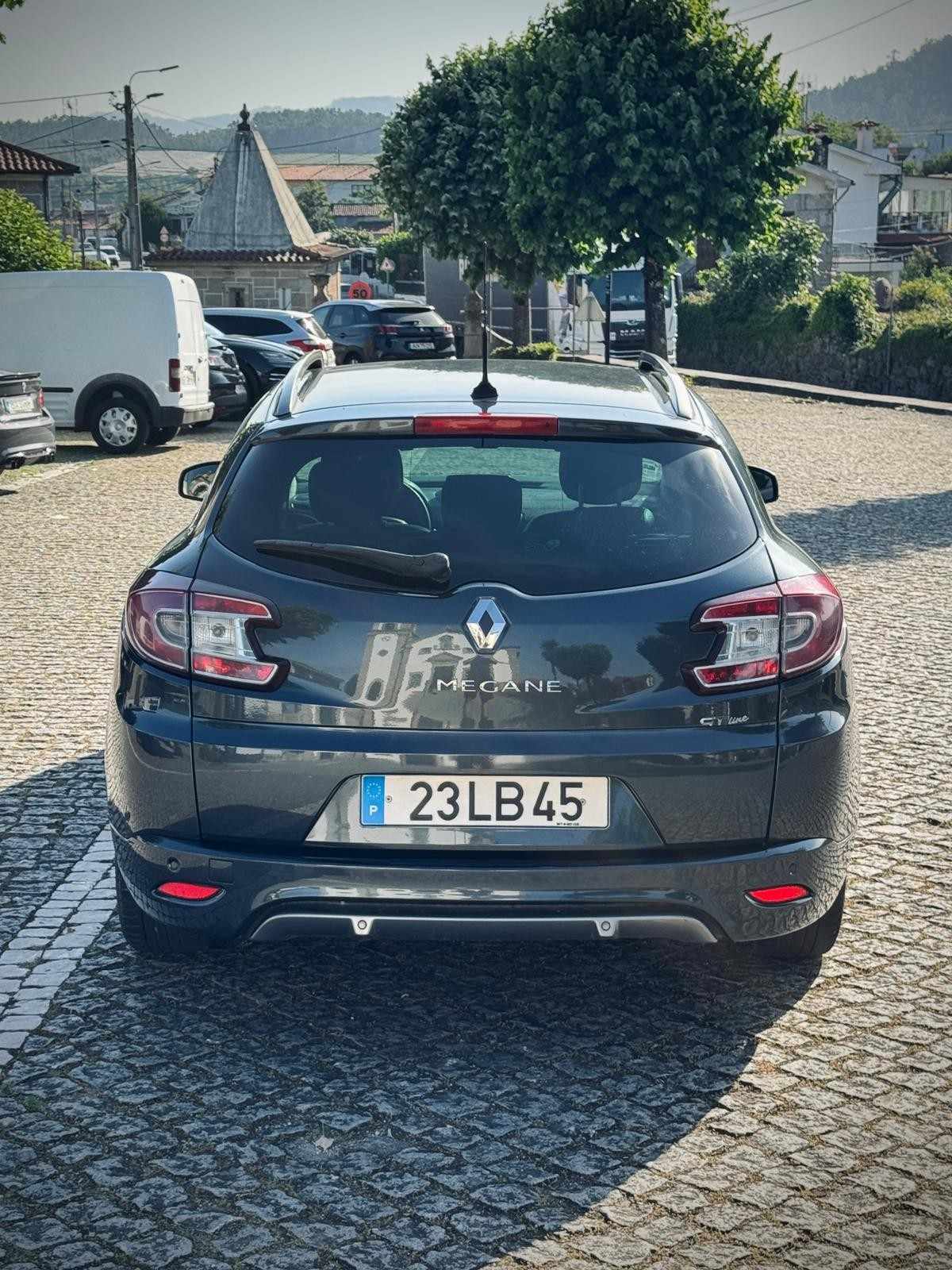 renault-megane-2010-diesel-1461cc