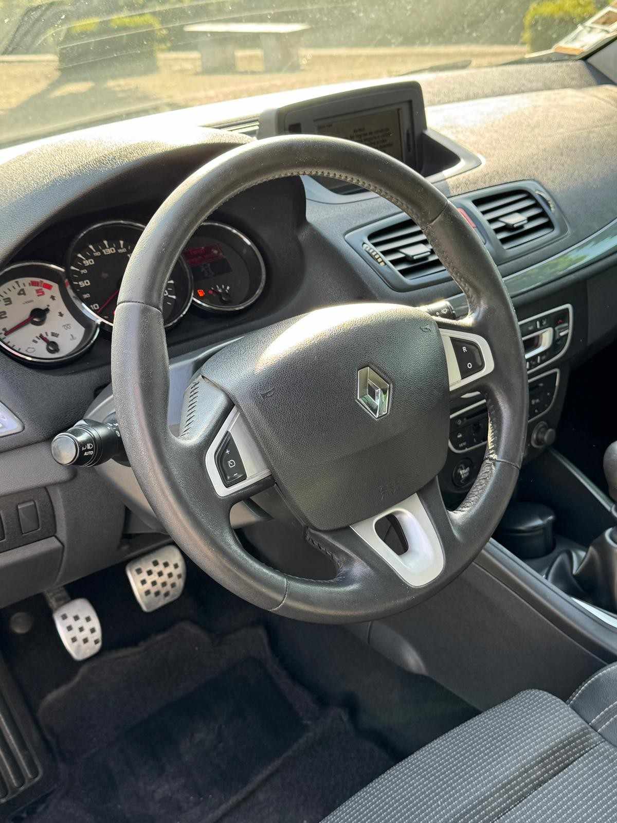 renault-megane-2010-diesel-1461cc