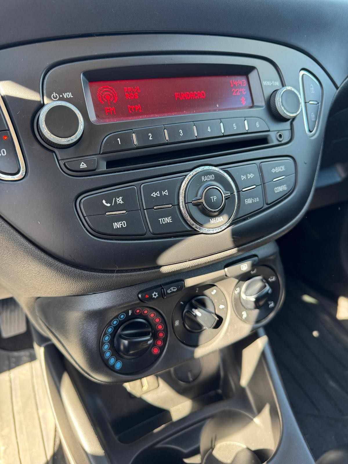 opel-corsa-2018-diesel-1248cc