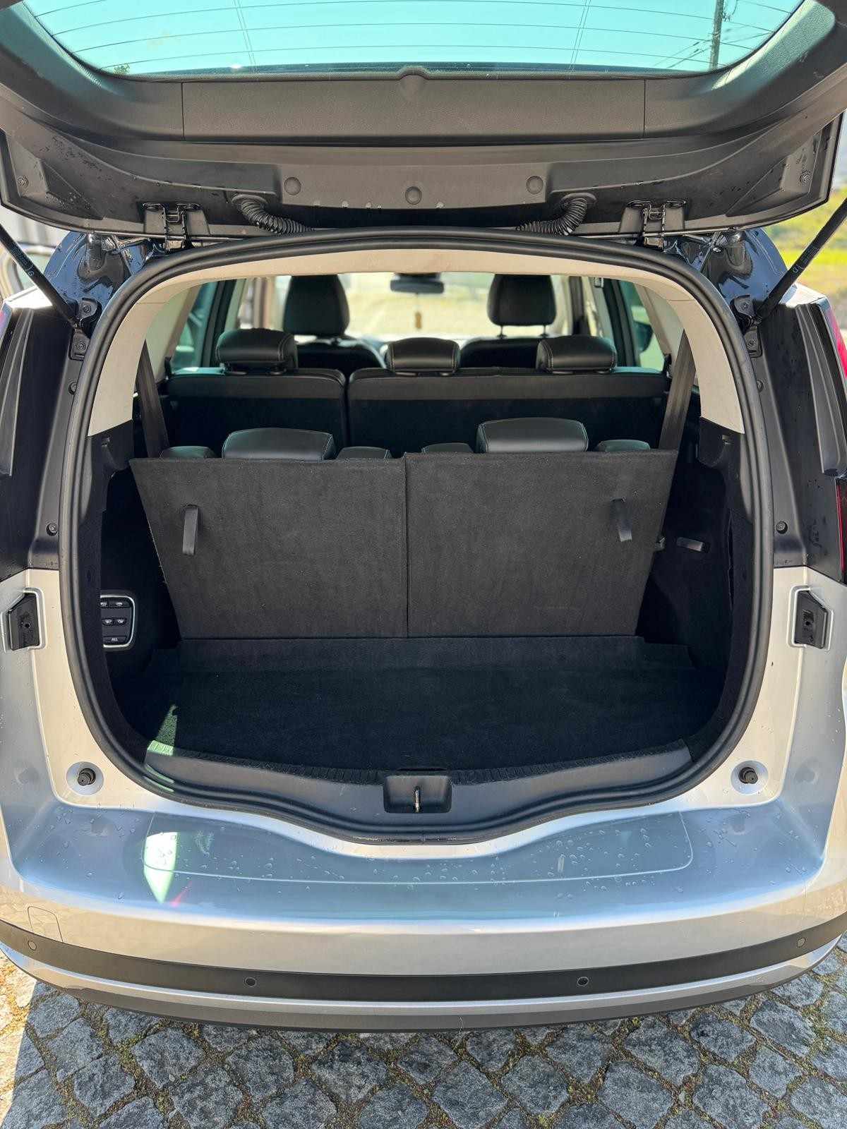 renault-scenic-2018-diesel-1461cc
