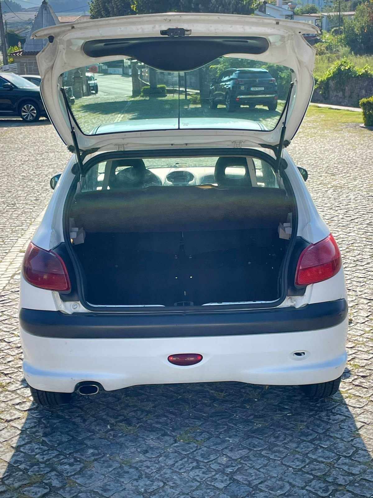 peugeot-206-2000-diesel-1997cc