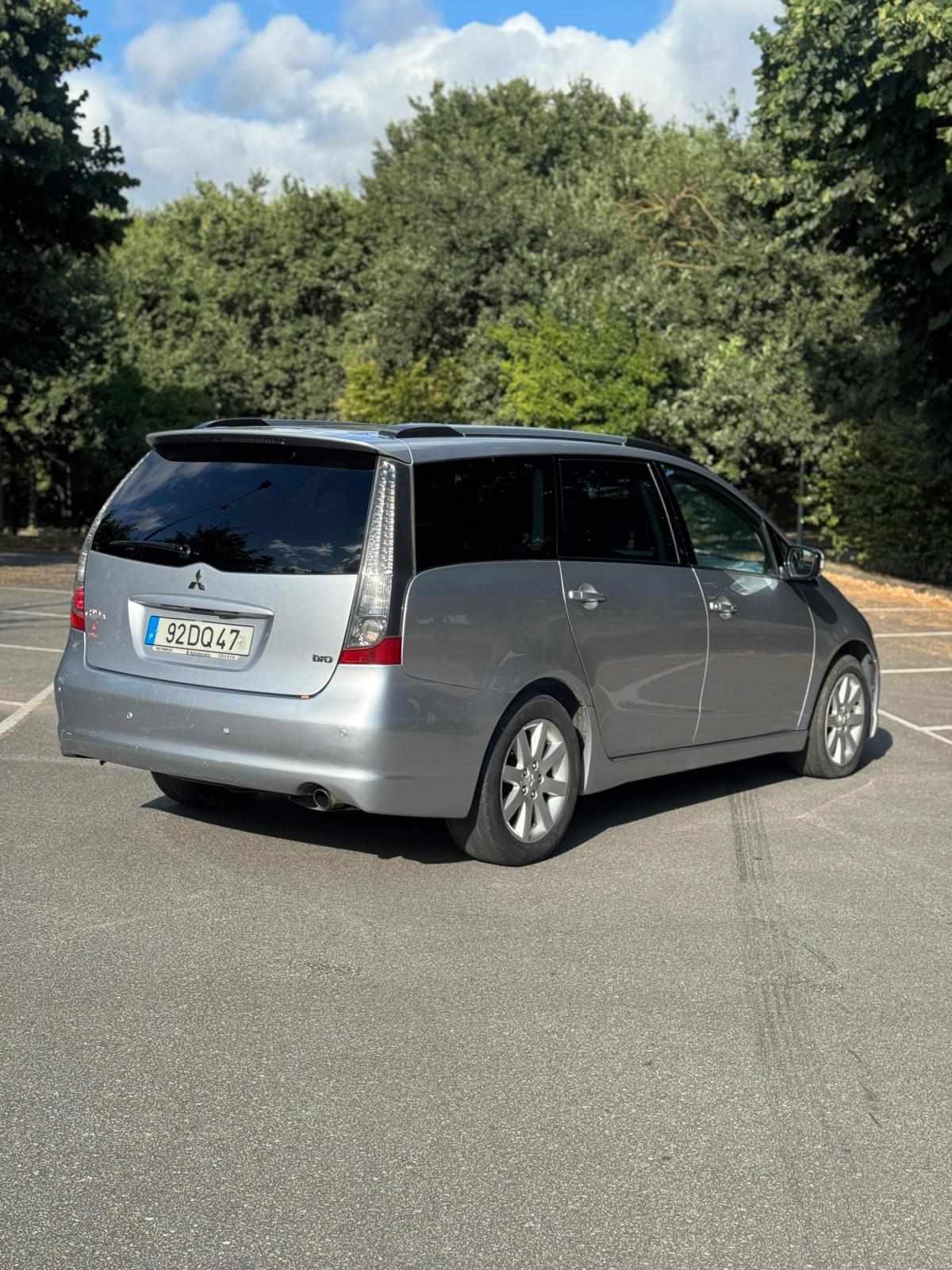 mitsubishi-grandis-2007-diesel-1968cc