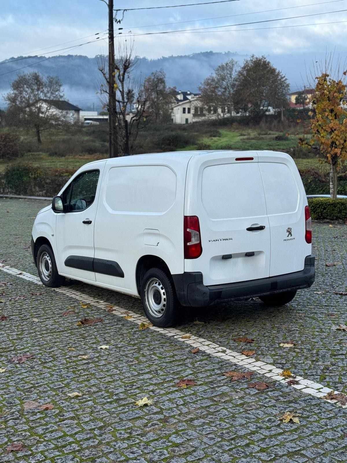 peugeot-partner-2019-diesel-1499cc