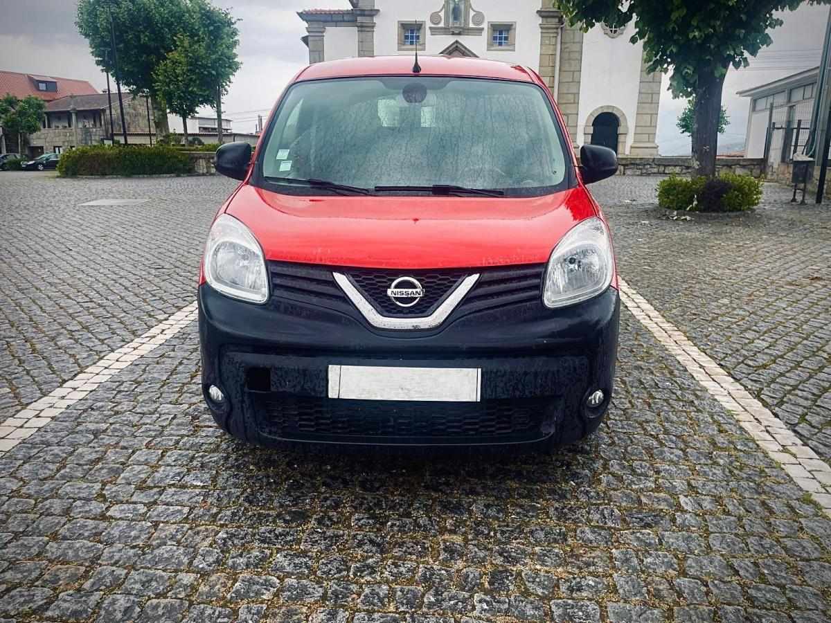 nissan-nv250-2021-diesel-1461cc