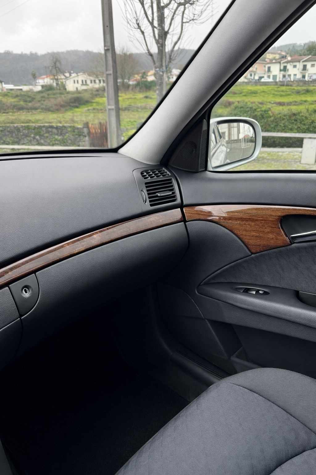 mercedes-benz-classe-e-2003-diesel-2148cc