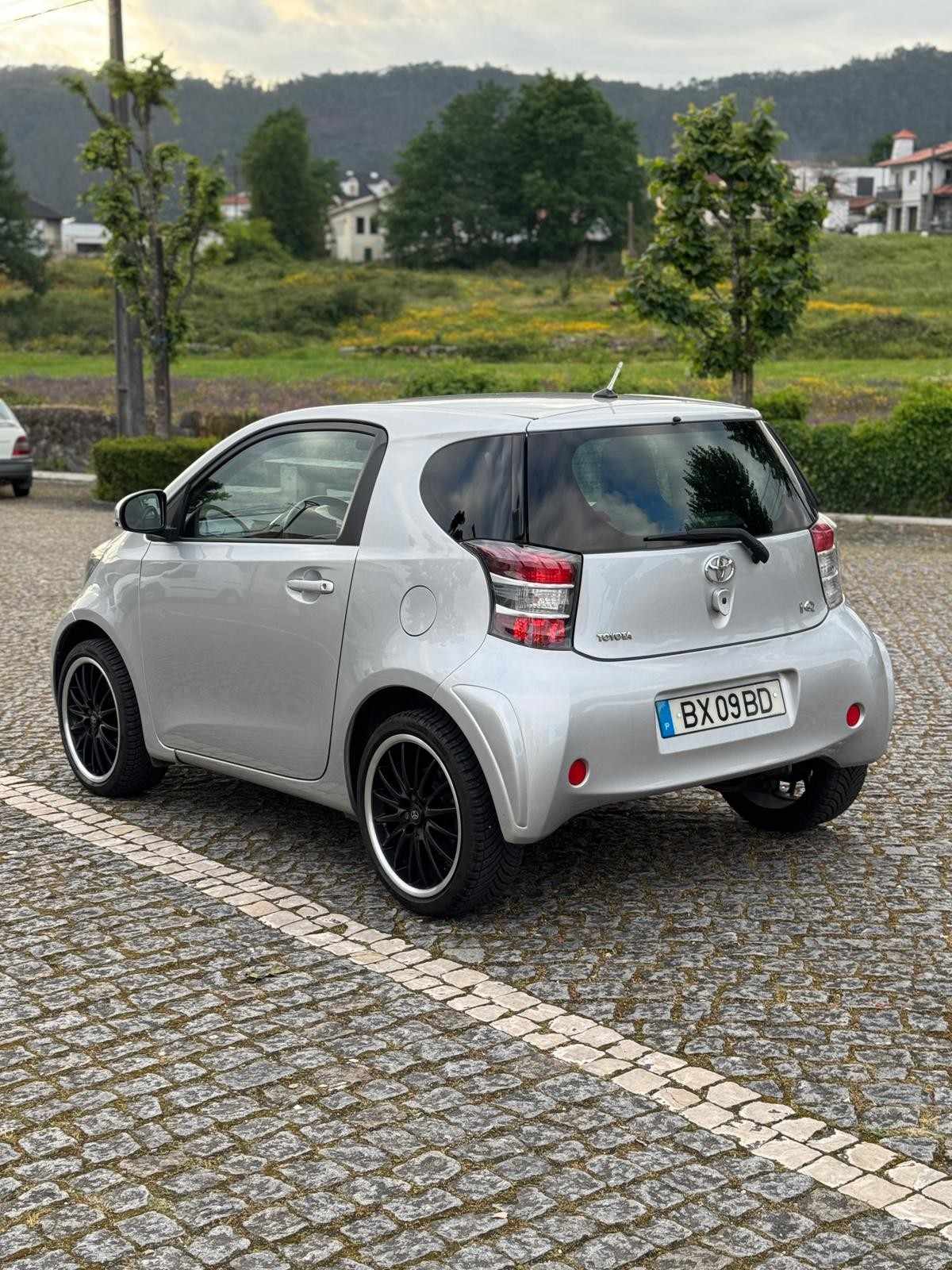 toyota-iq-2010-gasolina-998cc