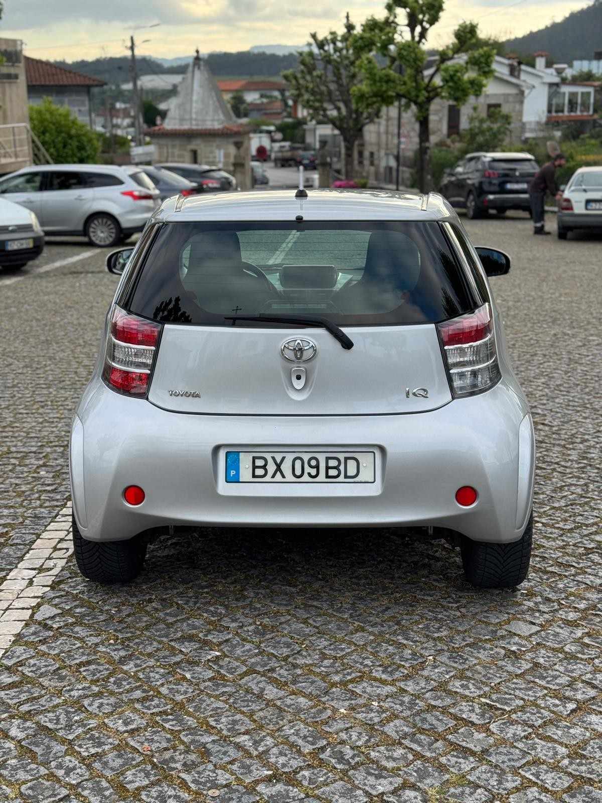 toyota-iq-2010-gasolina-998cc