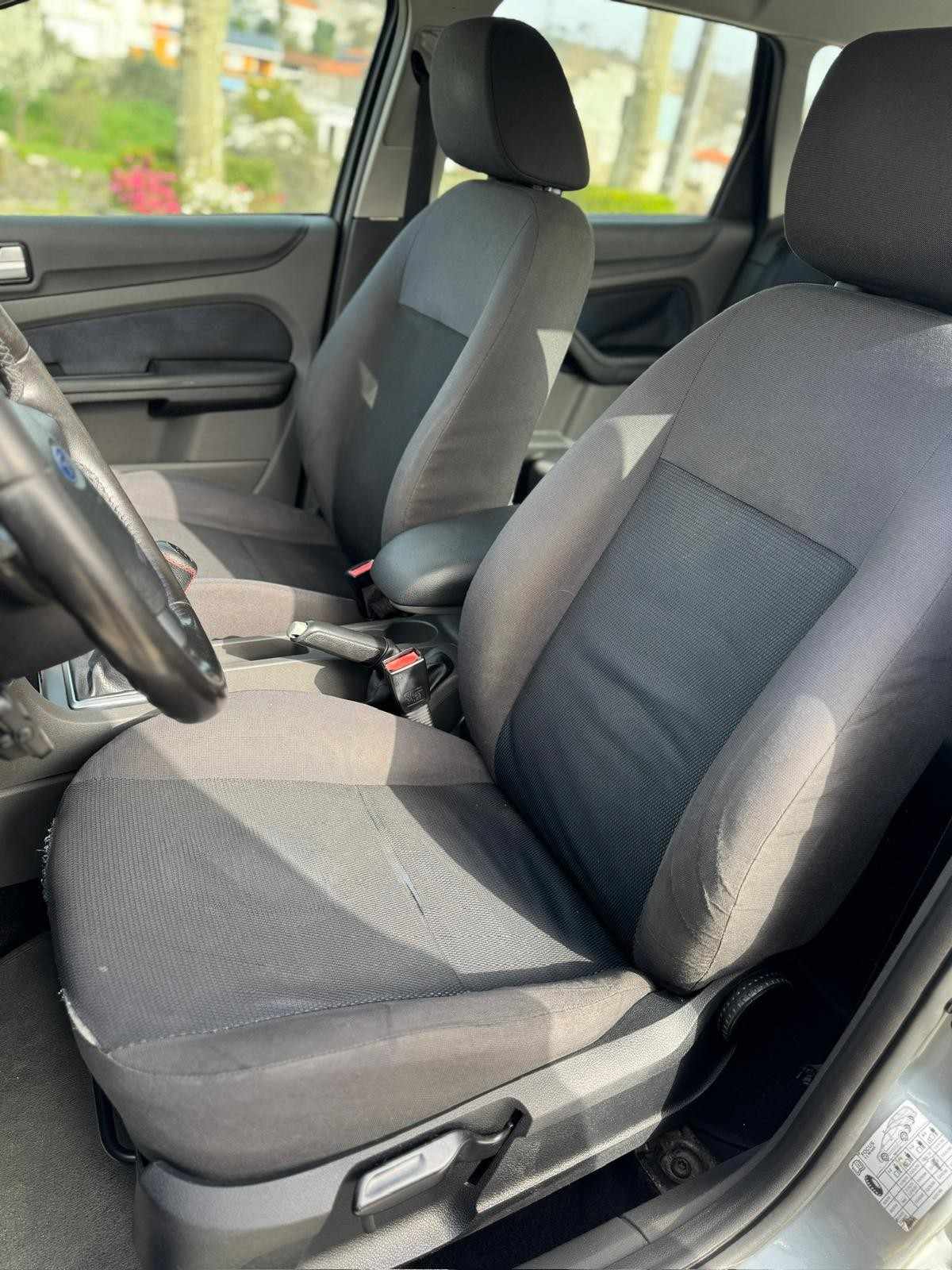 ford-focus-2005-gasolina-1388cc