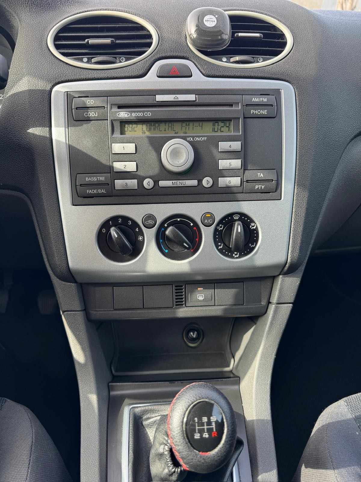 ford-focus-2005-gasolina-1388cc