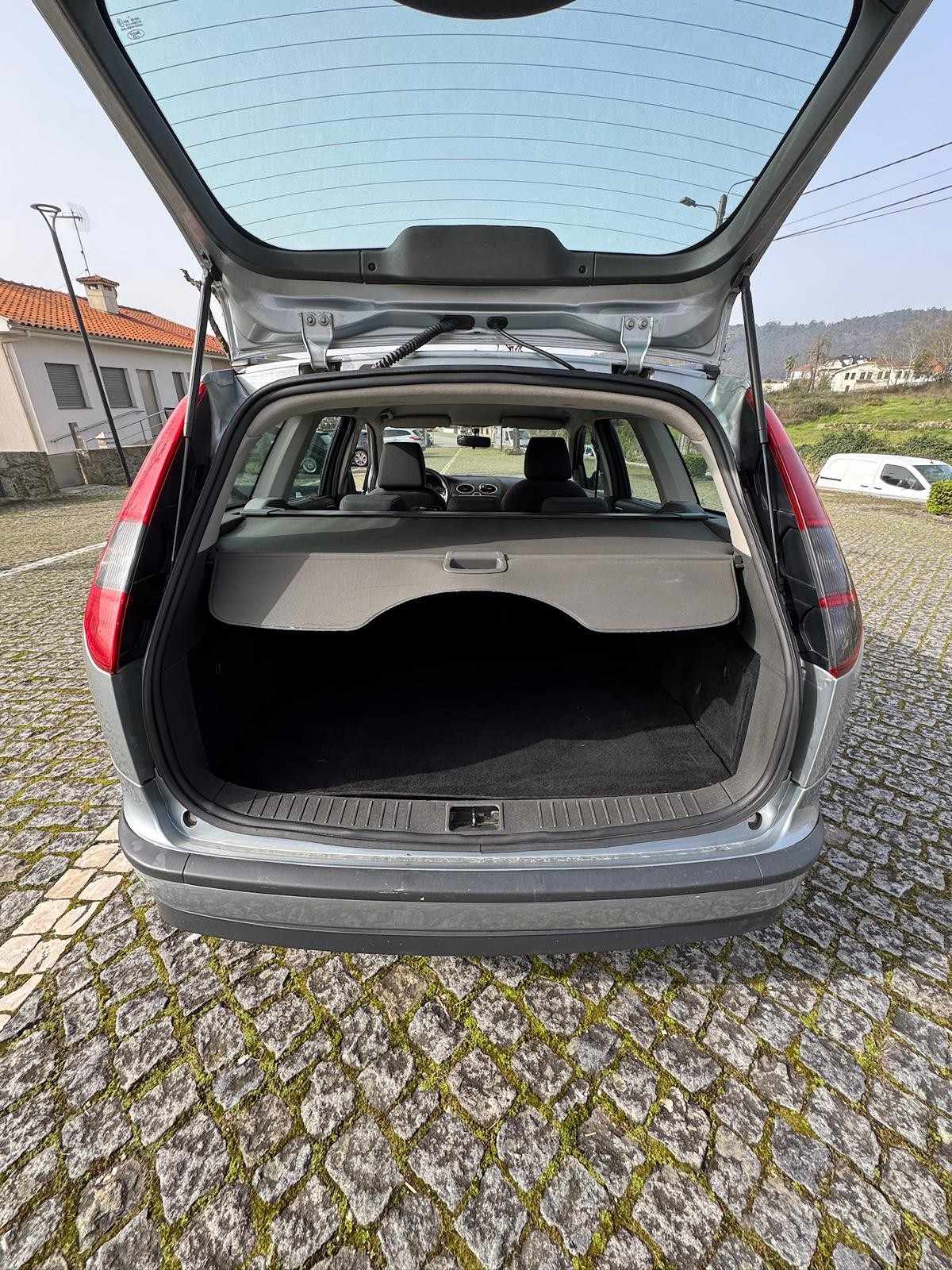 ford-focus-2005-gasolina-1388cc