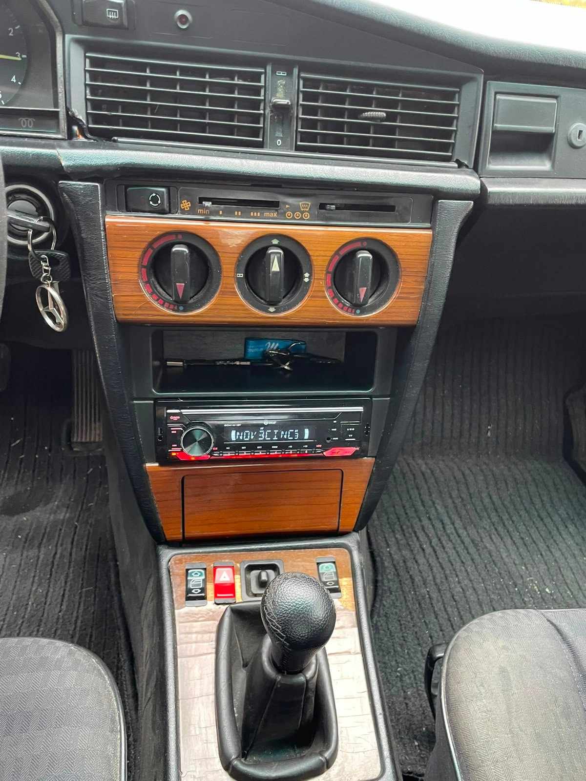 mercedes-benz-190-1989-diesel-1997cc