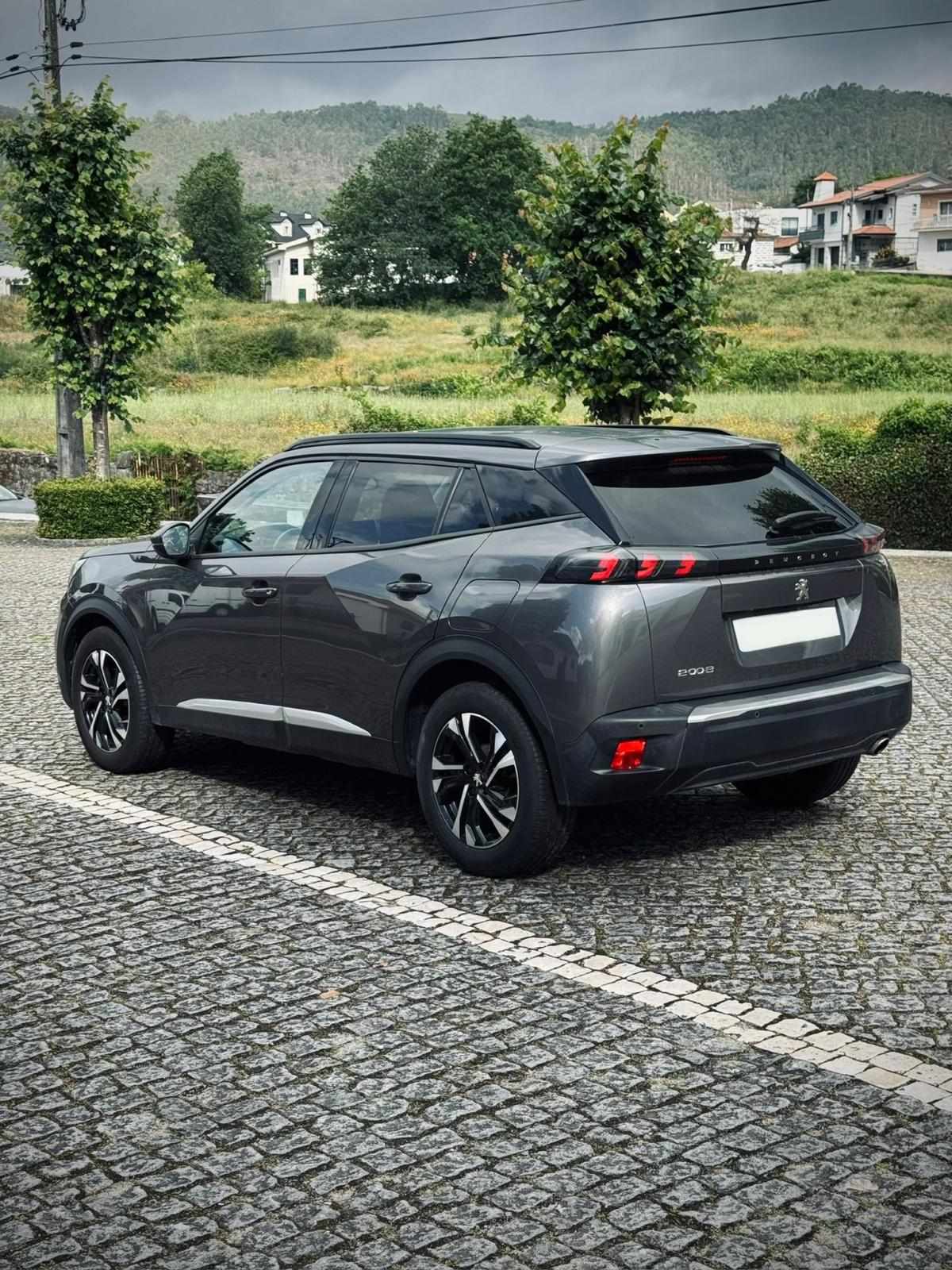 peugeot-2008-2021-diesel-1499cc