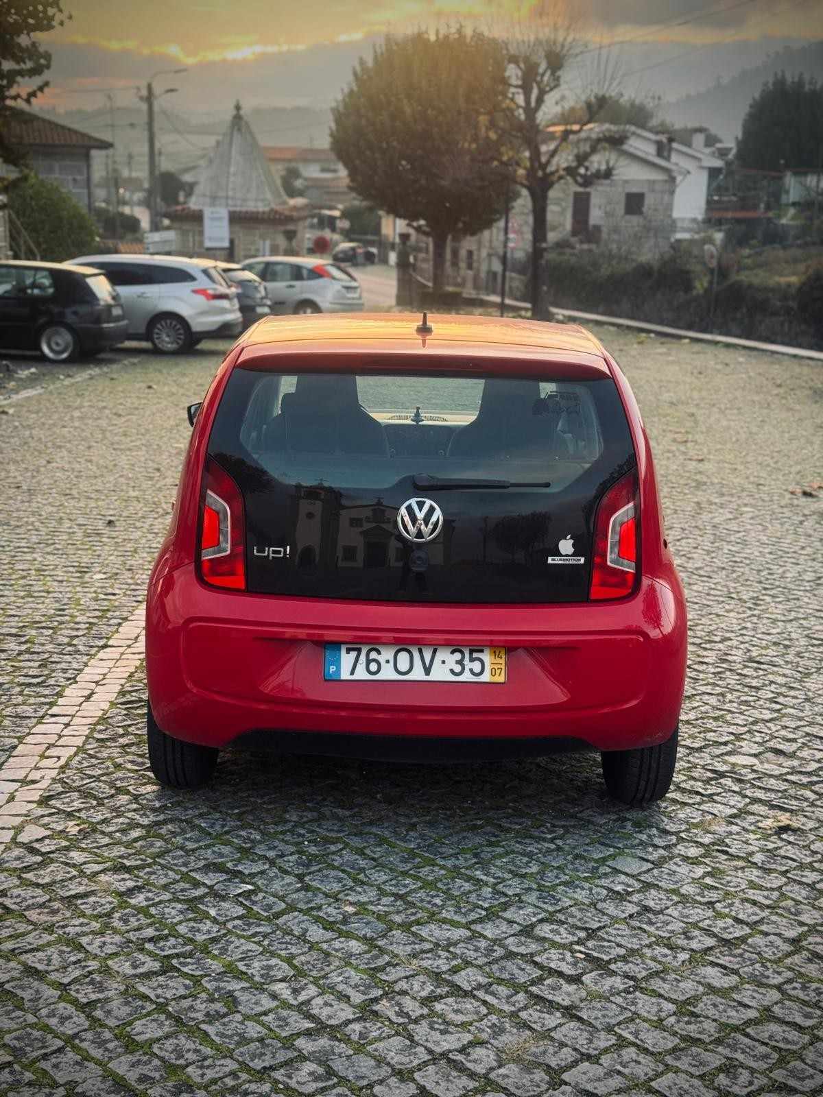 volkswagen-up-2014-gasolina-999cc