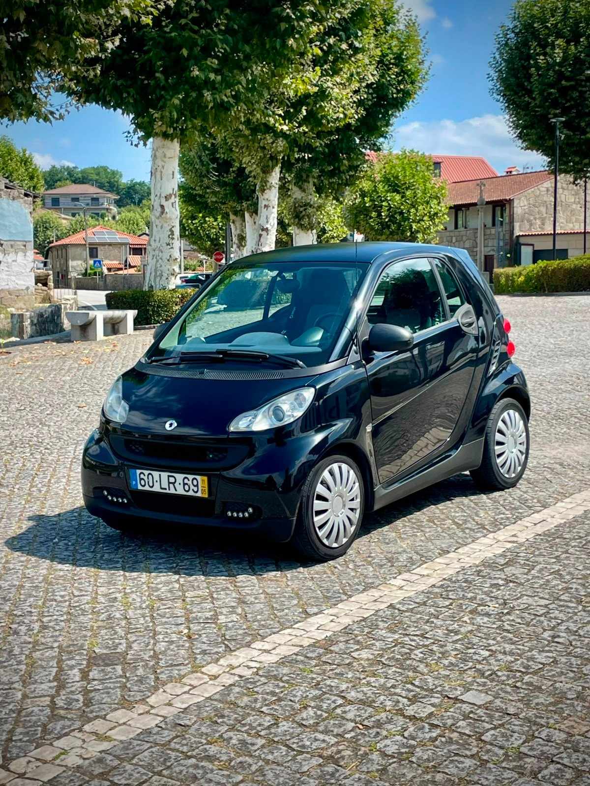 smart-fortwo-2011-gasolina-999cc