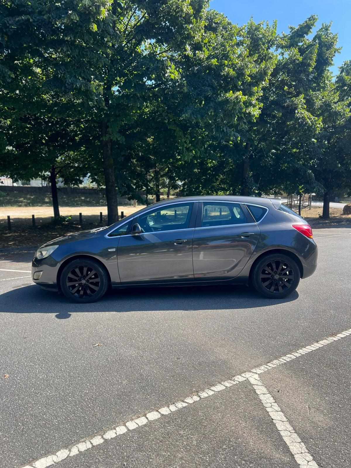 opel-astra-2010-diesel-1686cc