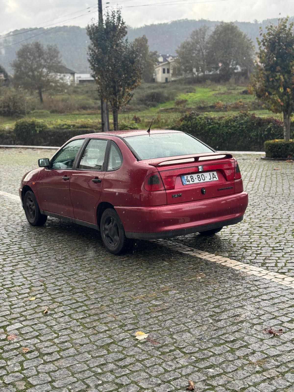 seat-cordoba-1997-gasolina-998cc