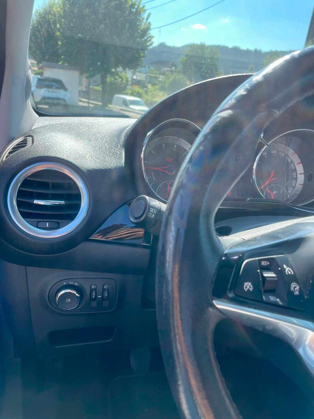 opel-adam-2018-gasolina-1229cc
