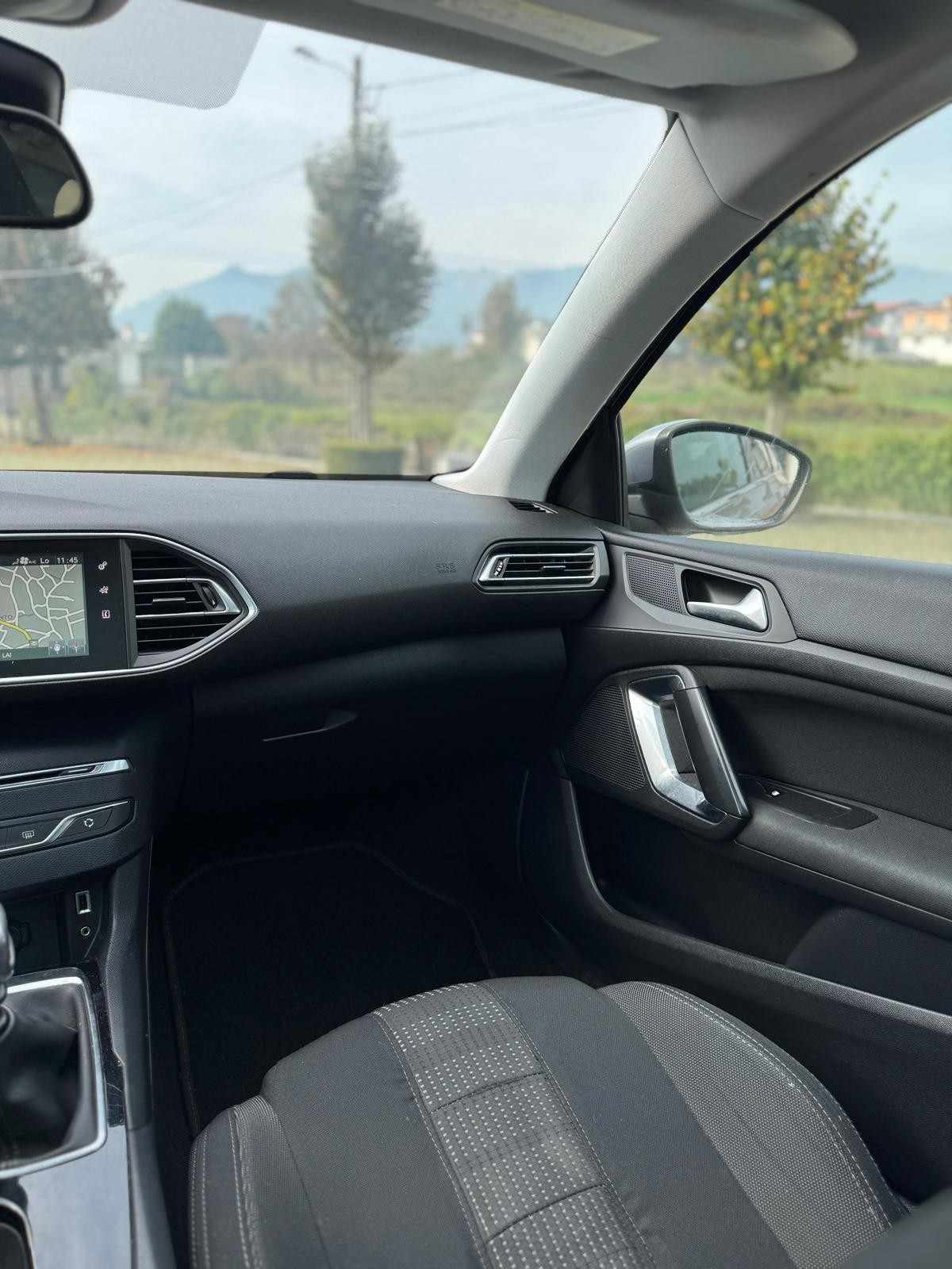 peugeot-308-2015-diesel-1560cc