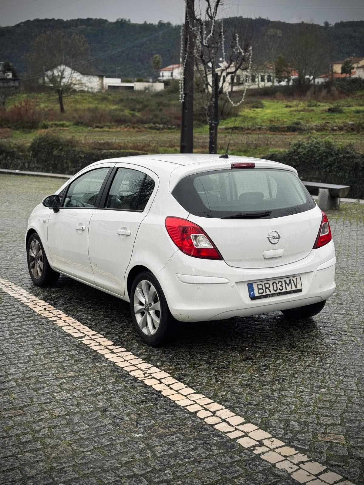 opel-corsa-2012-gasolina-1229cc