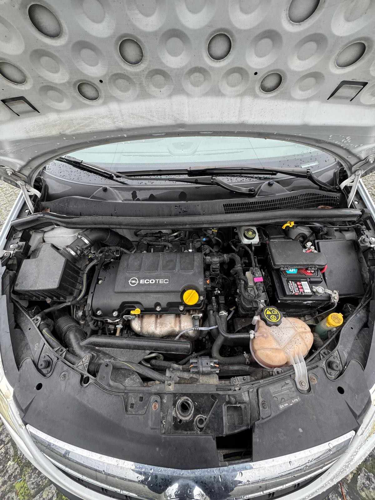 opel-corsa-2012-gasolina-1229cc