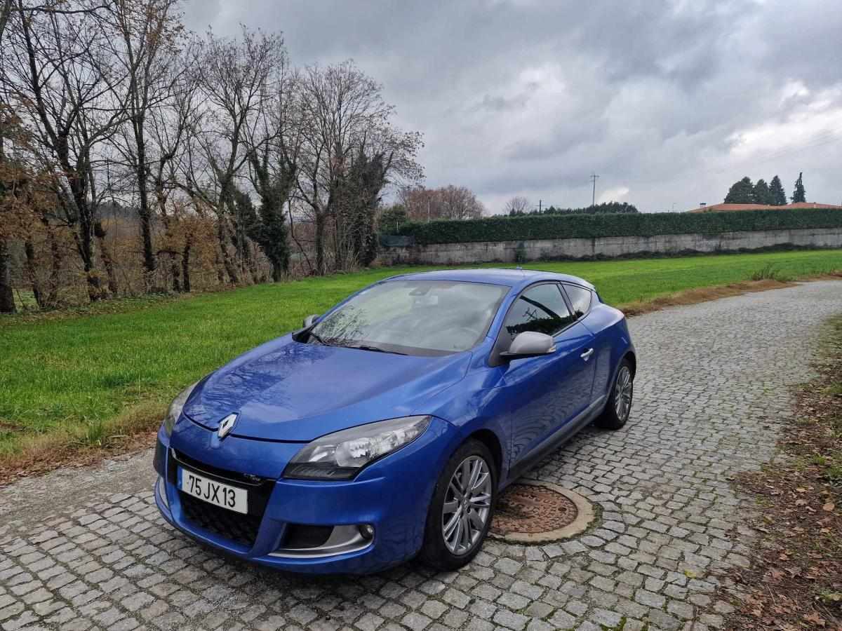 renault-megane-coupe-2010-diesel-1461cc