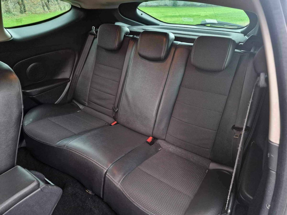 renault-megane-coupe-2010-diesel-1461cc
