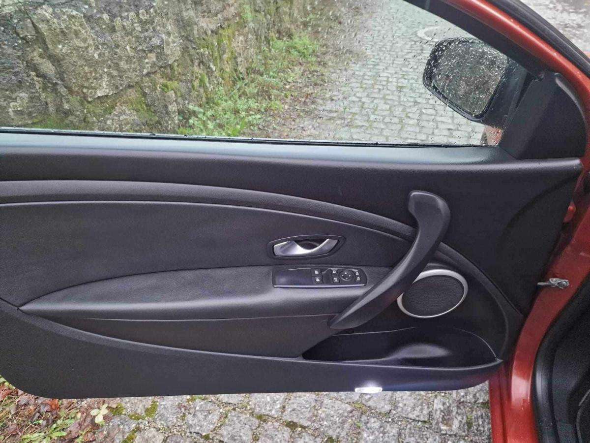 renault-megane-coupe-2009-diesel-1461cc