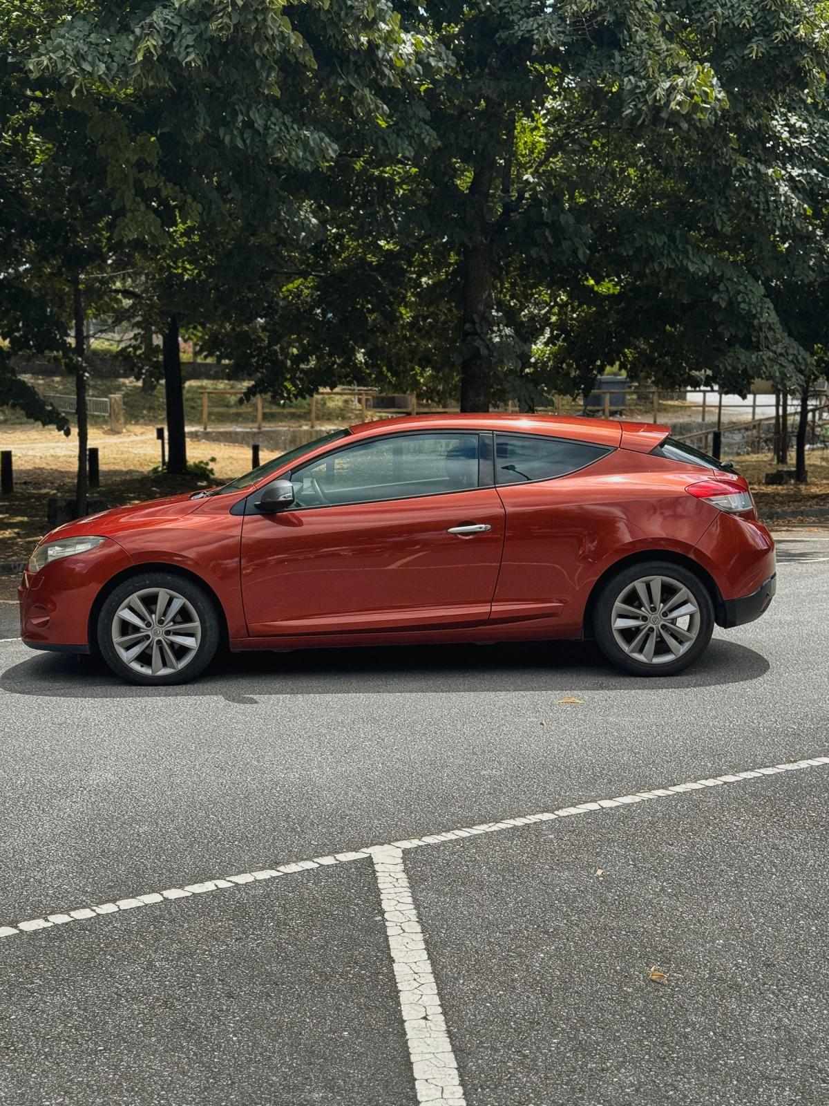 renault-megane-coupe-2009-diesel-1461cc