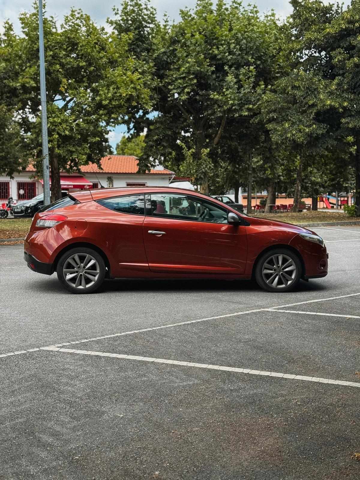 renault-megane-coupe-2009-diesel-1461cc