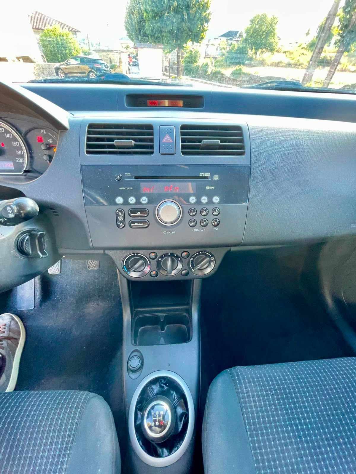 suzuki-swift-2007-gasolina-1328cc