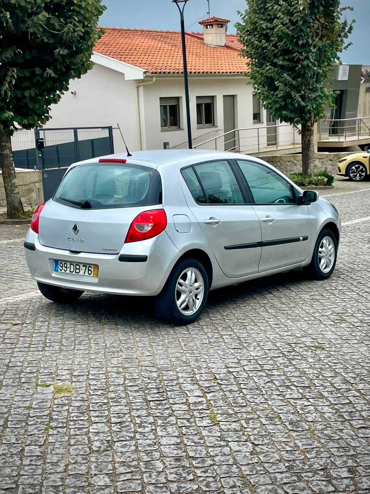 renault-clio-2007-gasolina-1149cc