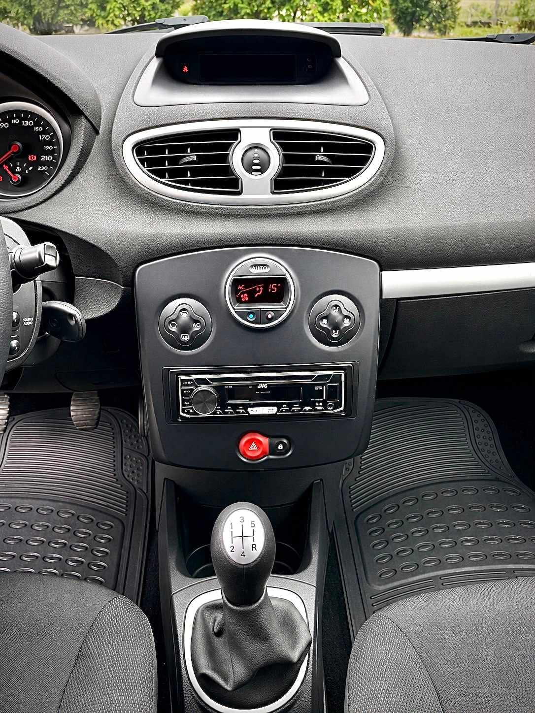 renault-clio-2007-gasolina-1149cc