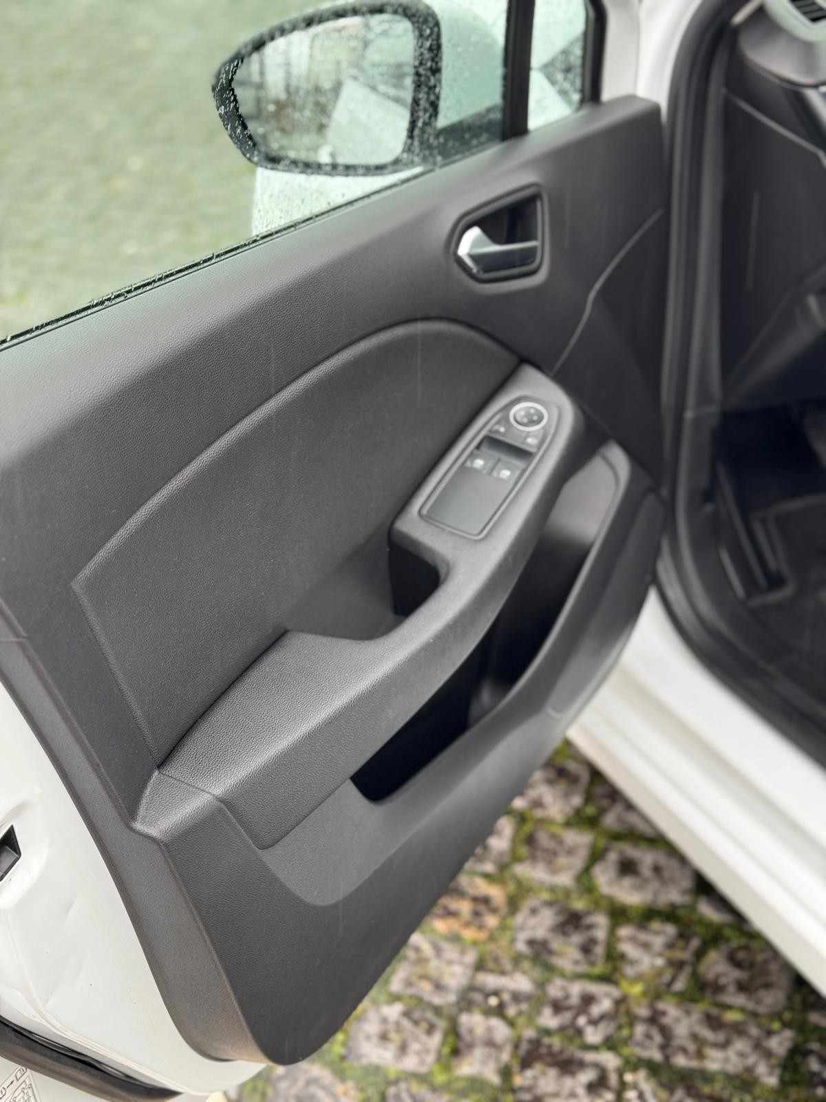 renault-clio-2020-gpl-999cc