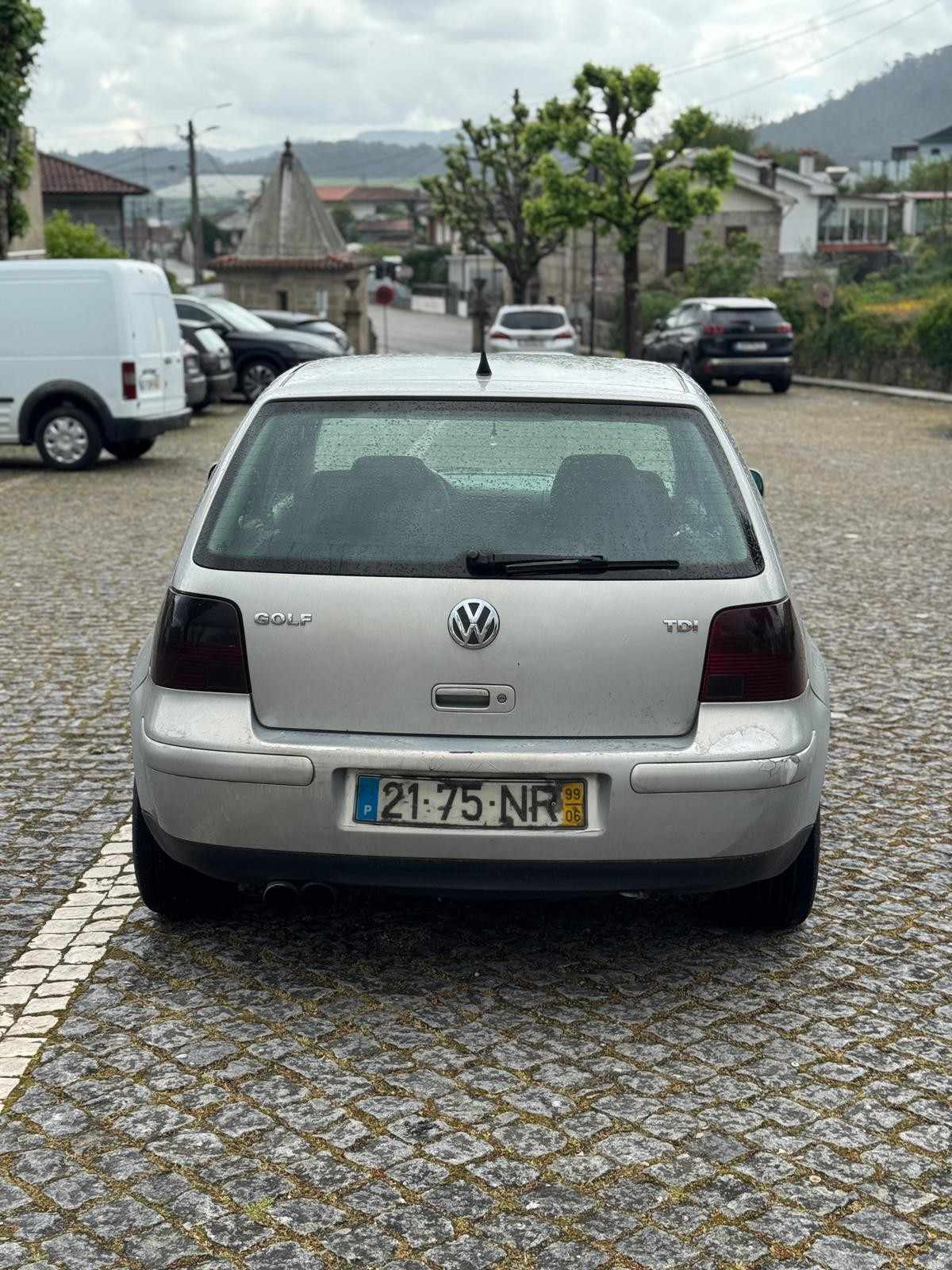 volkswagen-golf-1999-diesel-1896cc