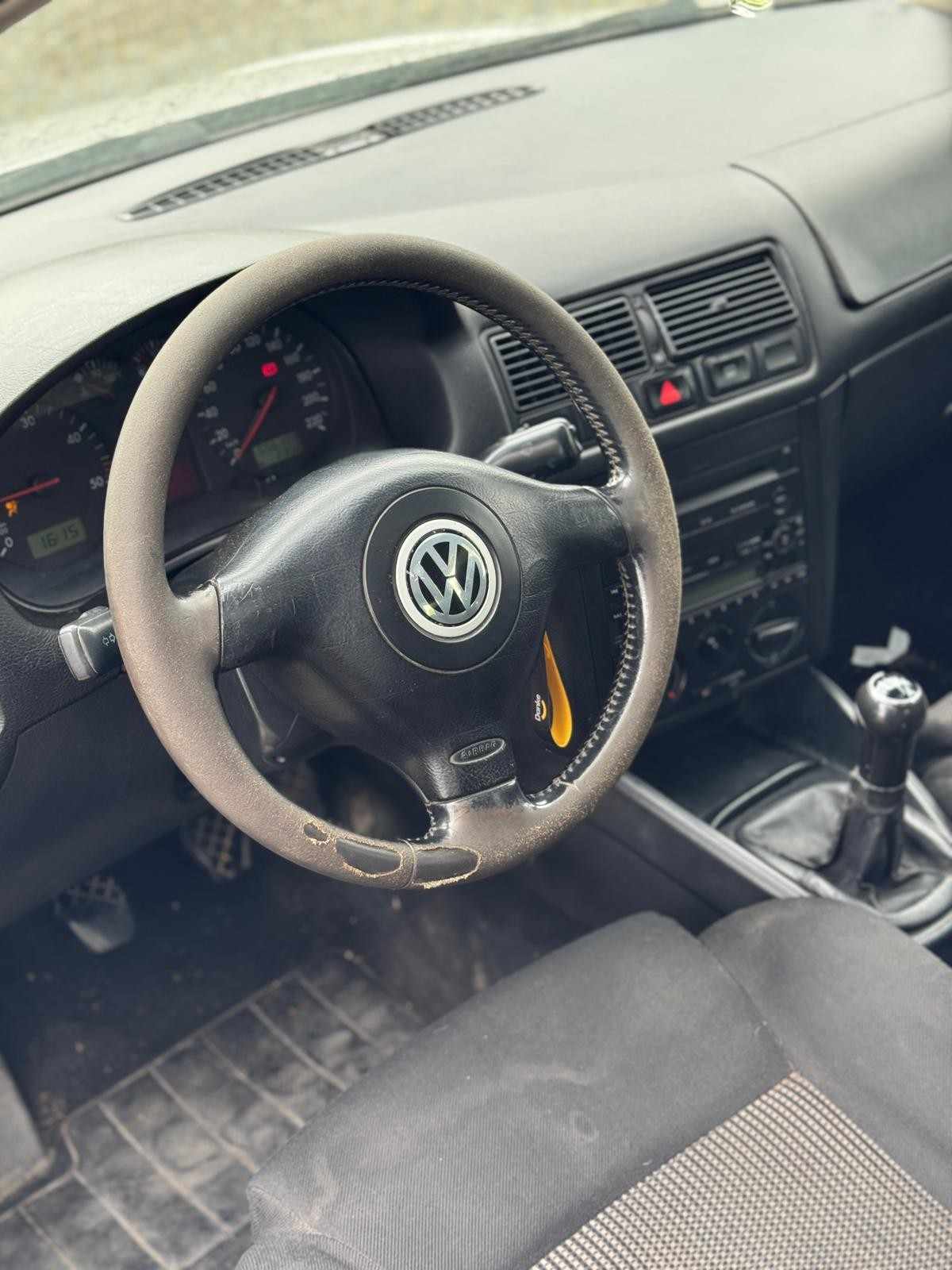 volkswagen-golf-1999-diesel-1896cc