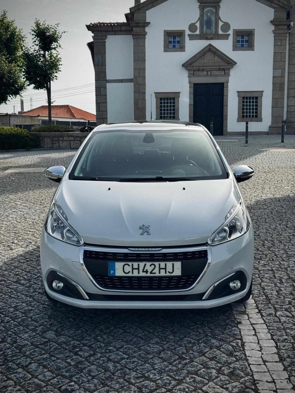 peugeot-208-2016-gasolina-1199cc