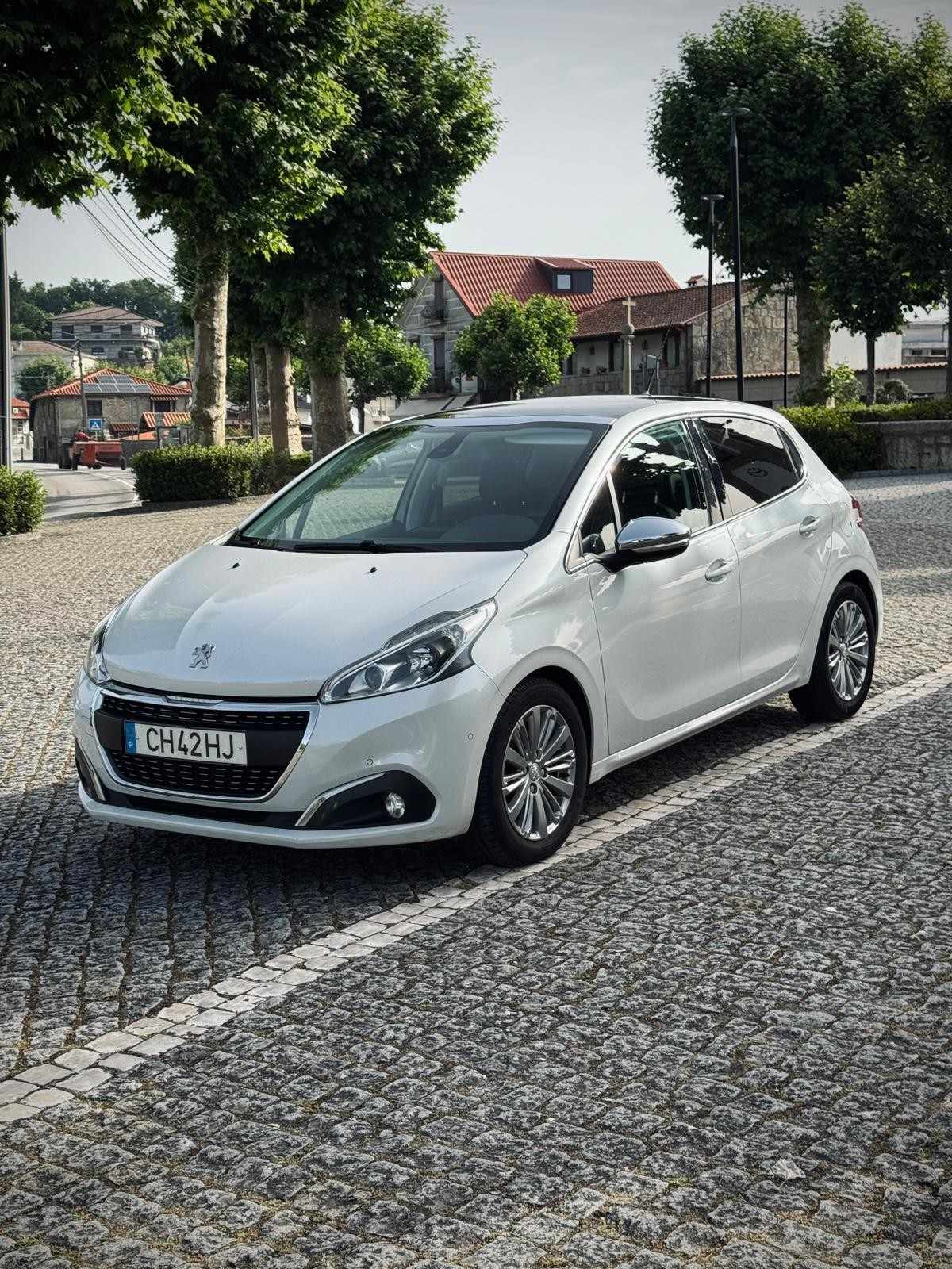 peugeot-208-2016-gasolina-1199cc