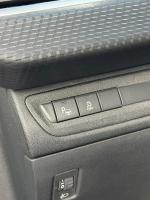 peugeot-208-2016-gasolina-1199cc